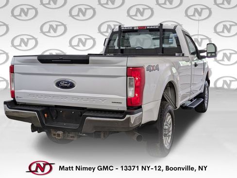 Used 2019 Ford F250 XL w/ STX Appearance Package AWD/4WD image 4