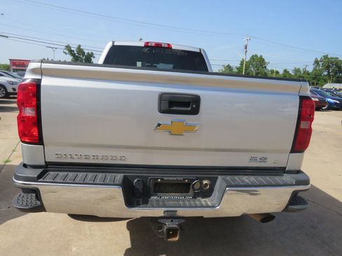 Used 2018 Chevrolet Silverado 2500 LT w/ All Star Edition image 5