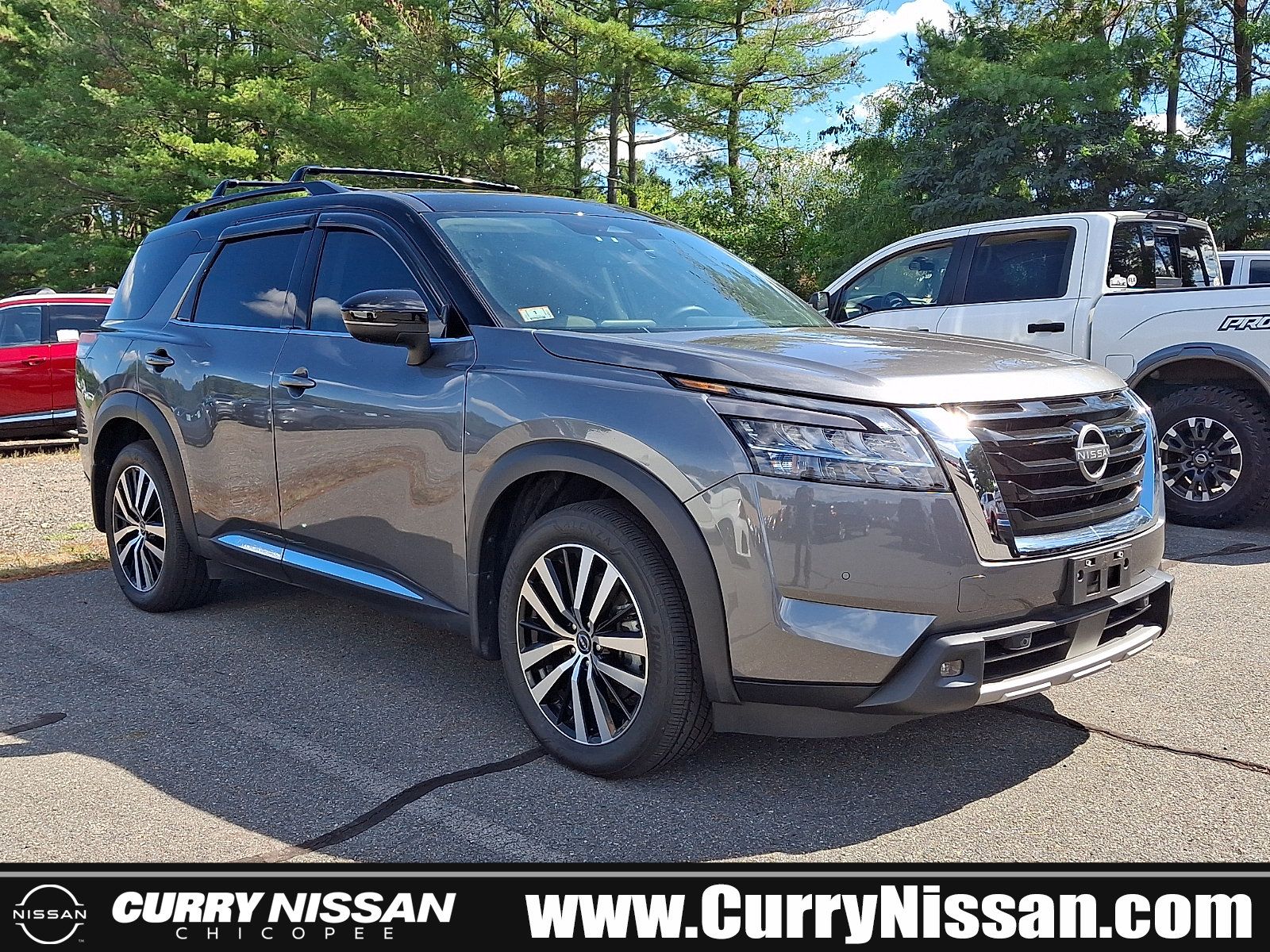 Used 2023 Nissan Pathfinder Platinum AWD/4WD image 1
