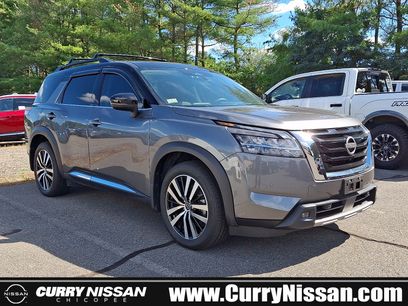 Used 2023 Nissan Pathfinder Platinum