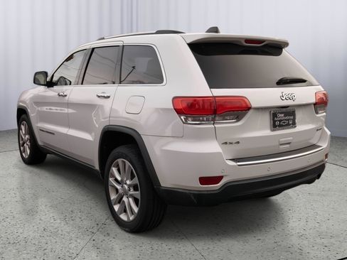 Used 2017 Jeep Grand Cherokee Limited image 20