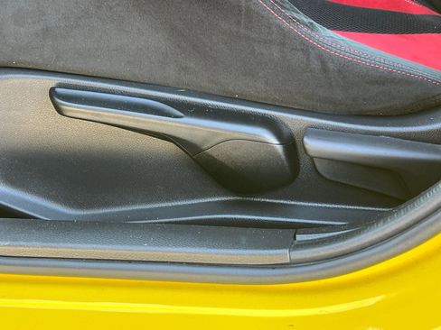 Used 2021 Honda Civic Type R Limited image 23