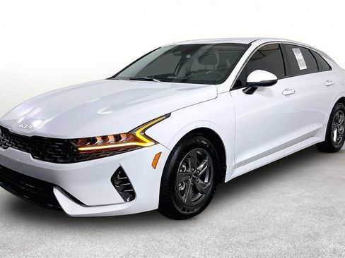 Used 2022 Kia K5 LXS FWD image 14