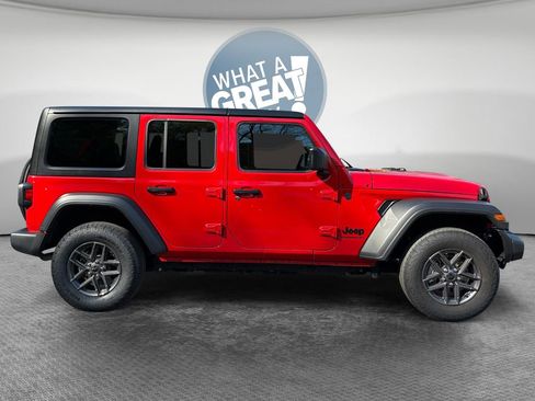 Certified 2025 Jeep Wrangler Unlimited Sport AWD/4WD image 2