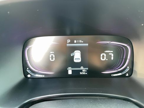 Used 2023 Kia Soul LX image 18