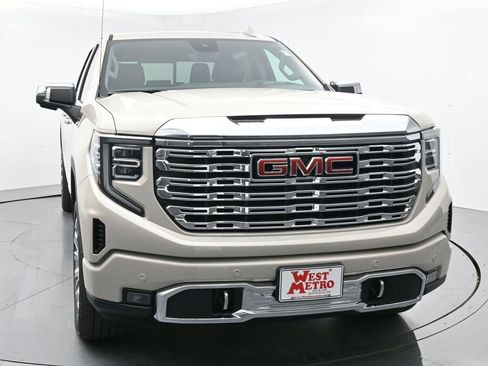 New 2026 GMC Sierra 1500 Denali w/ Denali Reserve Package image 31