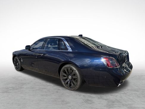 Certified 2021 Rolls-Royce Ghost image 3