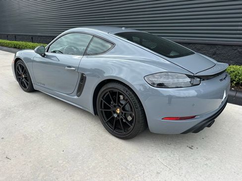 Used 2025 Porsche 718 Cayman GT4 image 3