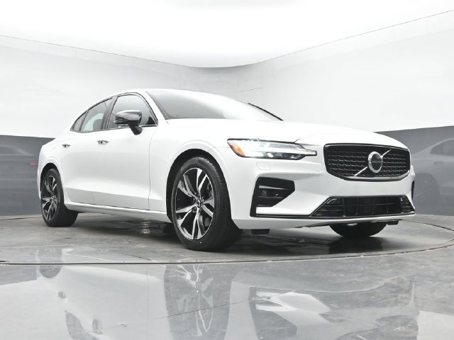 Used 2023 Volvo S60 B5 Core w/ Climate Package AWD/4WD image 34