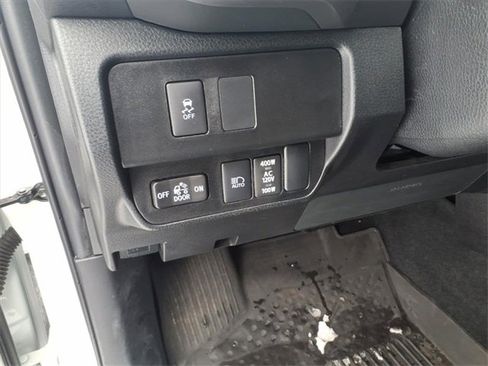 Used 2023 Toyota Tacoma 4x4 Double Cab image 13
