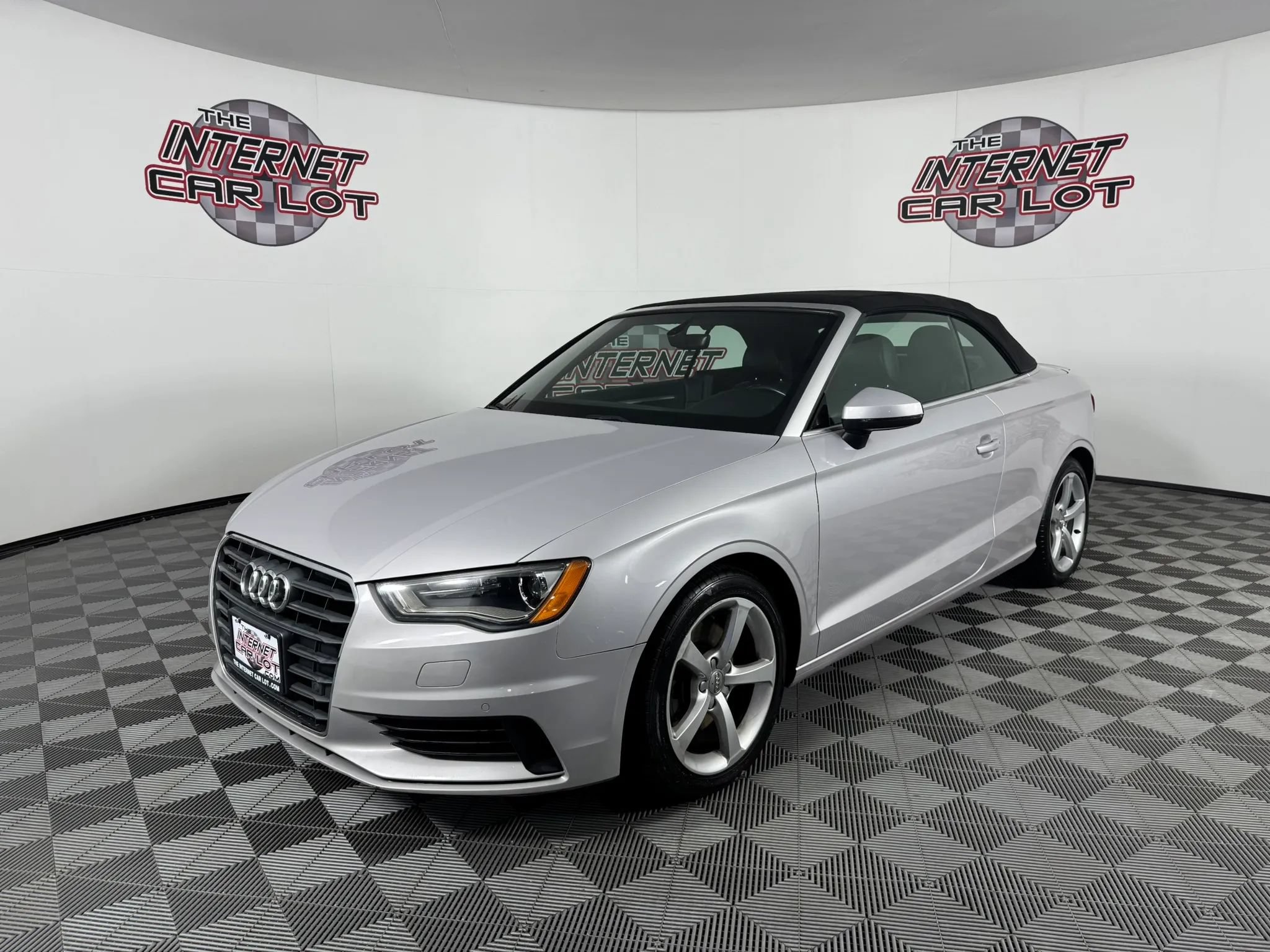 Used 2016 Audi A3 2.0T Premium w/ Audi MMI Navigation Plus AWD/4WD image 2