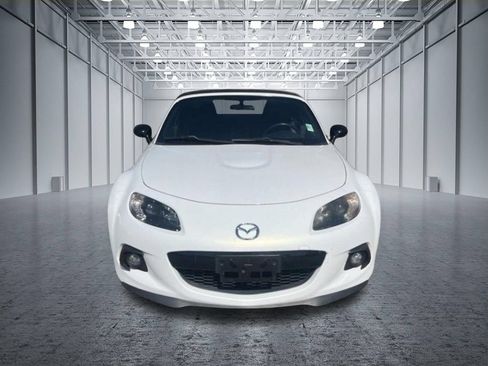 Used 2013 MAZDA MX-5 Miata Club RWD image 2