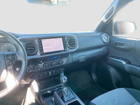 Used 2023 Toyota Tacoma TRD Off-Road w/ Technology Package image 21