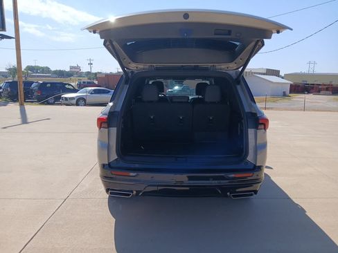 Used 2026 Buick Enclave Sport Touring w/ Super Cruise Package AWD/4WD image 4