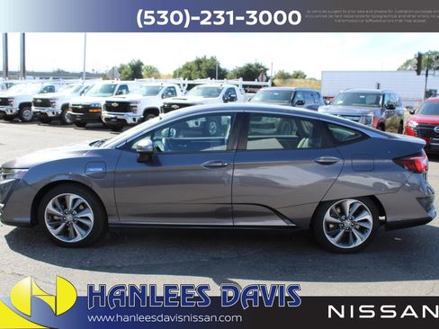 Used 2019 Honda Clarity Plug-In Hybrid image 2