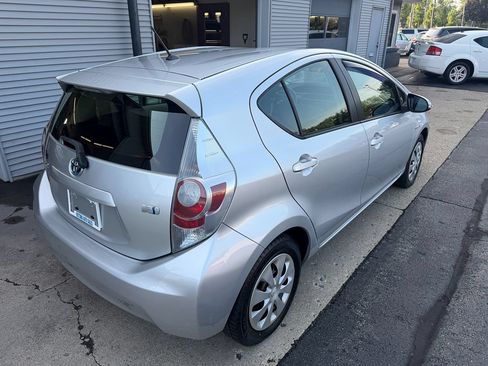 Used 2014 Toyota Prius C Two FWD image 3