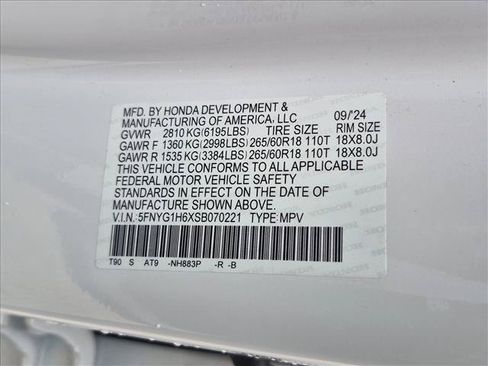 Used 2025 Honda Pilot TrailSport image 15