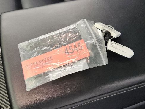 Used 2018 Tesla Model 3 Long Range image 27