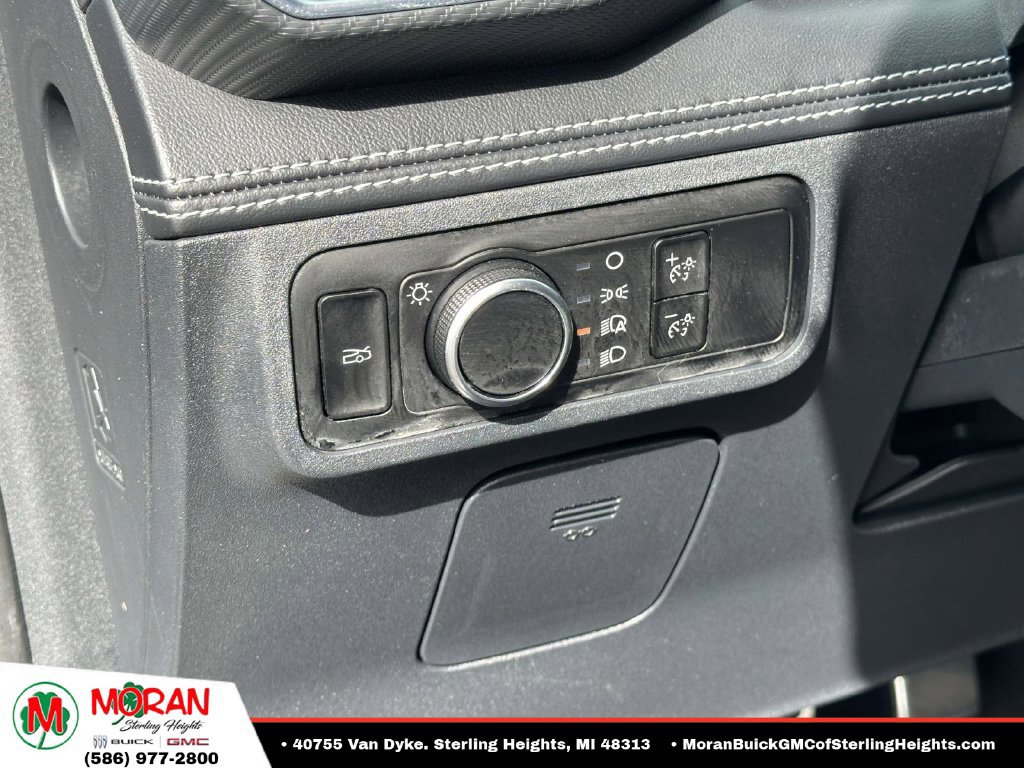 Used 2024 Ford Mustang Premium RWD image 17