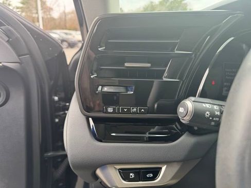 Used 2023 Lexus RX 350 FWD image 17