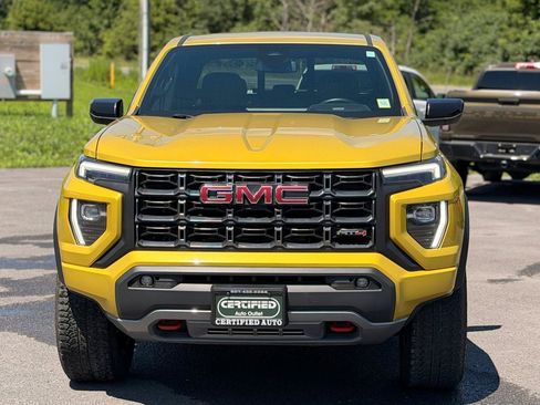 Used 2023 GMC Canyon AT4 w/ LPO, Skid Plate Package AWD/4WD image 2