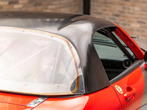 Used 2006 MAZDA MX-5 Miata Sport w/ Suspension Pkg image 24