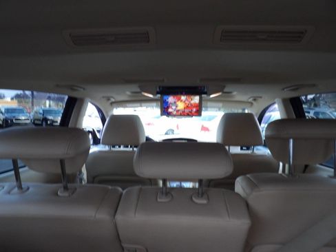 Used 2009 Subaru Tribeca Limited image 13