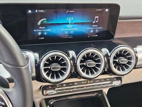 Certified 2023 Mercedes-Benz GLB 250 4MATIC image 14