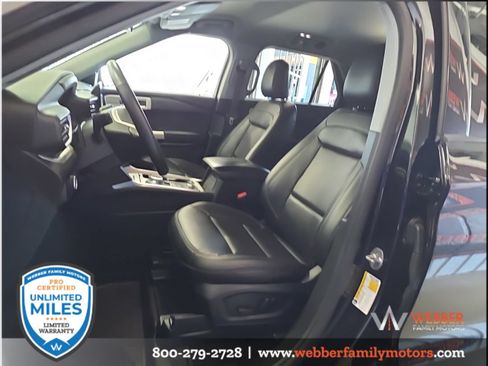 Used 2024 Ford Explorer XLT w/ Equipment Group 202A AWD/4WD image 11
