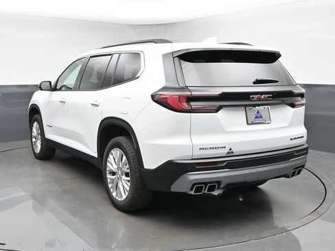 Used 2024 GMC Acadia Elevation FWD image 8