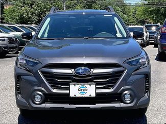 Certified 2025 Subaru Outback Premium w/ Popular Package #1A AWD/4WD video 3