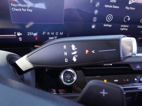 Certified 2025 Buick Envision Preferred image 18