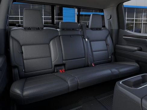 New 2026 Chevrolet Silverado 1500 LTZ w/ LTZ Premium Package AWD/4WD image 18