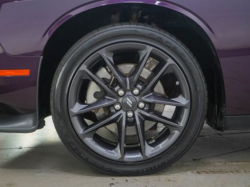 Used 2022 Dodge Challenger GT w/ Blacktop Package AWD/4WD image 23