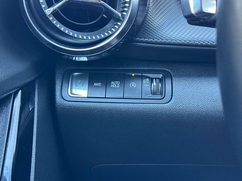 Used 2025 Chevrolet Equinox LT w/ Convenience Package II AWD/4WD image 30