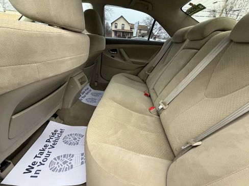 Used 2009 Toyota Camry LE image 13