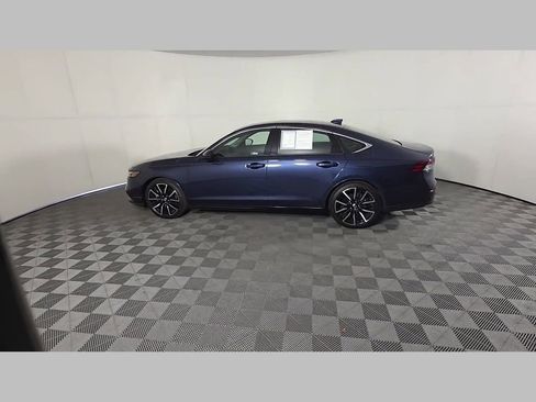 Used 2023 Honda Accord Touring image 43