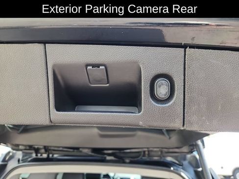Used 2017 Chevrolet Tahoe LT AWD/4WD image 34