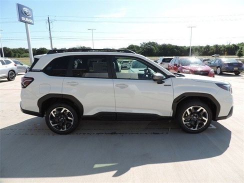 Certified 2025 Subaru Forester Premium image 4