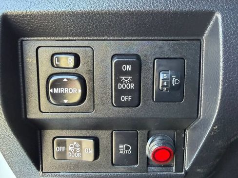 Used 2021 Toyota Tundra SR RWD image 25