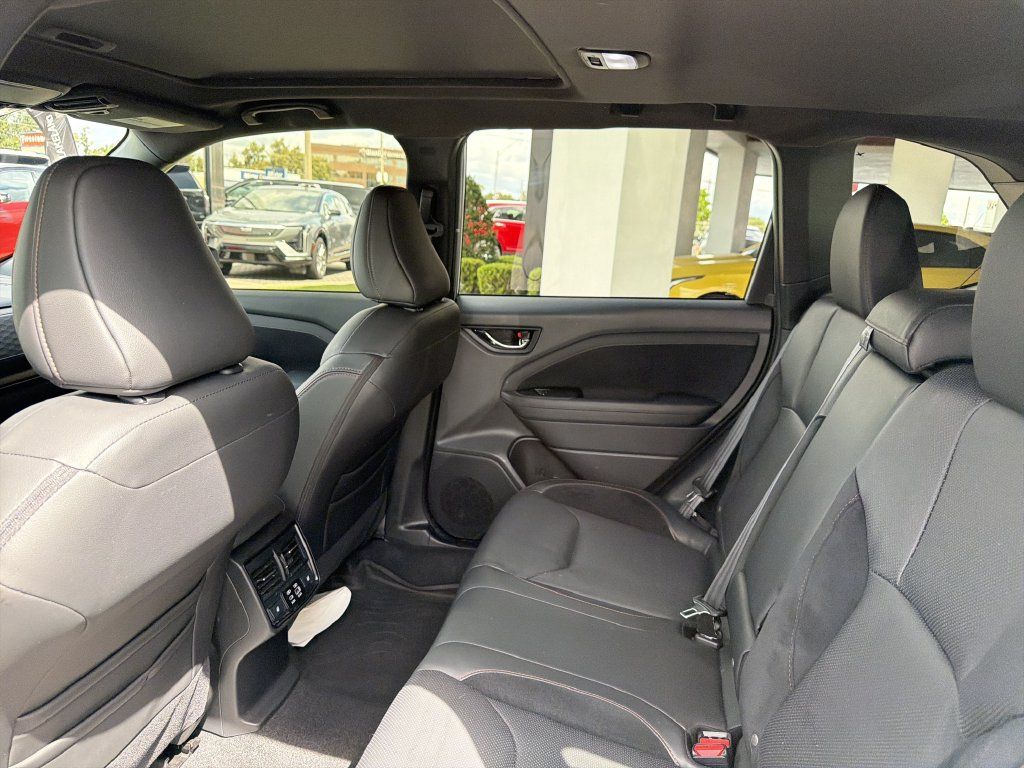 Certified 2025 Subaru Forester Touring w/ Popular Package - Touring AWD/4WD image 19