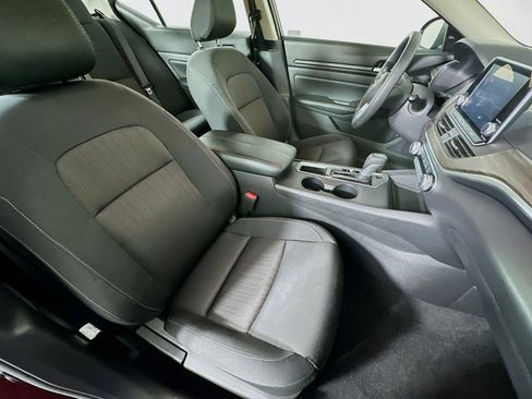 Used 2025 Nissan Altima 2.5 SV image 28