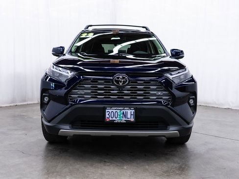 Used 2022 Toyota RAV4 Limited AWD/4WD image 2