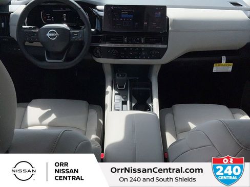 New 2026 Nissan Pathfinder SL FWD image 15