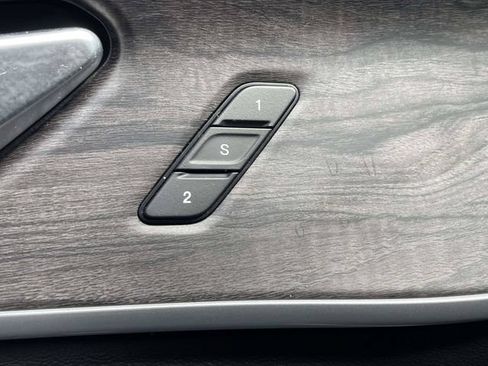 Used 2023 Jeep Grand Cherokee Limited RWD image 10