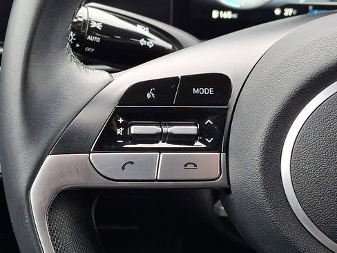 Certified 2023 Hyundai Elantra SEL w/ Convenience Package image 21