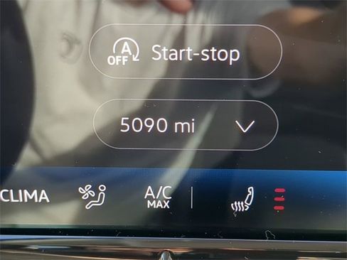 Certified 2025 Volkswagen Tiguan S image 30