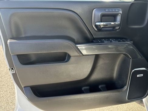 Used 2018 GMC Sierra 1500 SLT w/ All Terrain Package AWD/4WD image 22