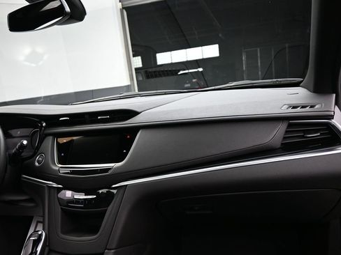 New 2025 Cadillac XT6 Luxury w/ LPO, Floor Liner Package image 18