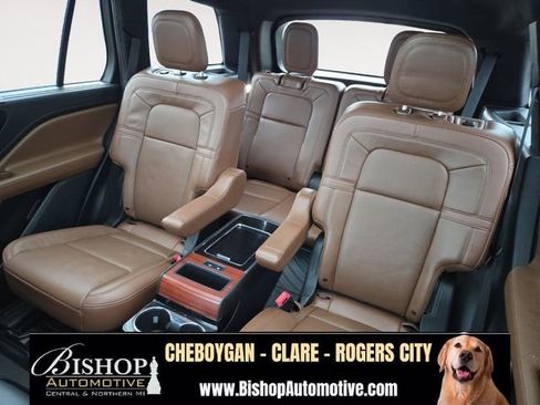 Used 2023 Lincoln Aviator Reserve w/ Equipment Group 201A AWD/4WD image 23